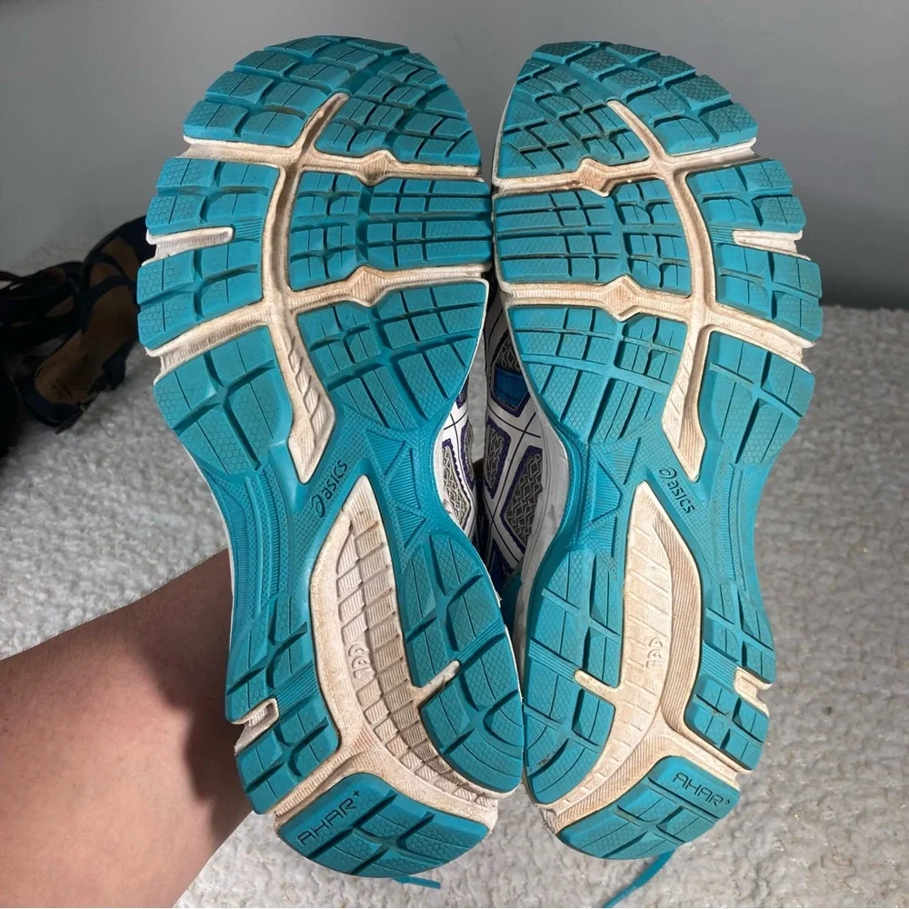 ✨ ASICS Women’s Athletic Running Shoes Size 7